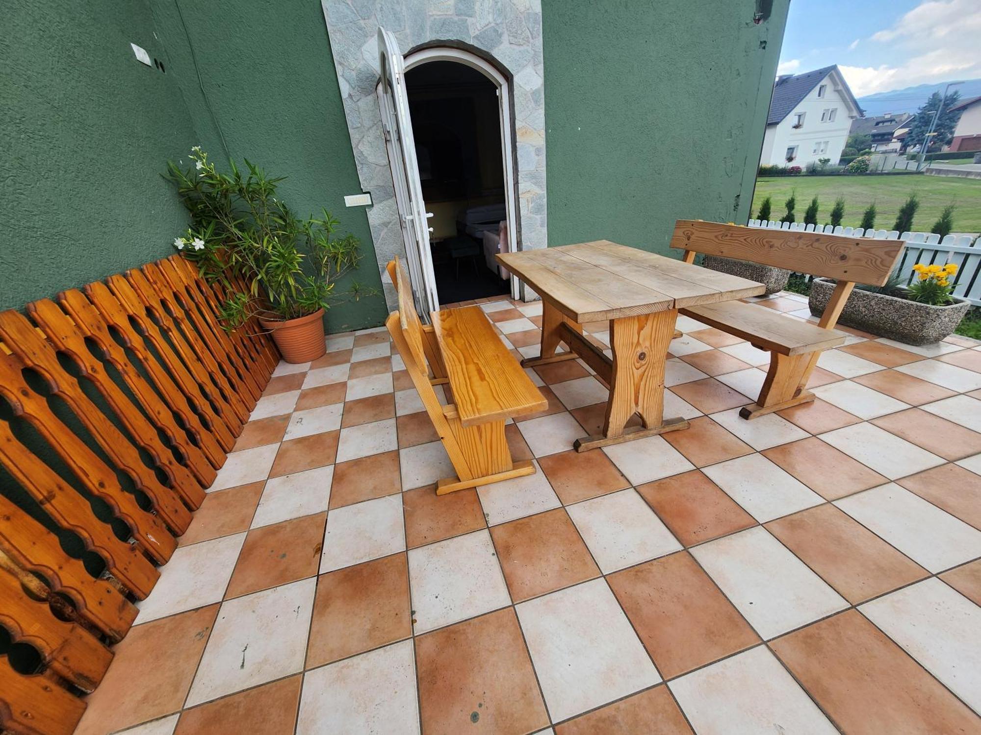 Pension Knafel Zirovnica Exterior foto
